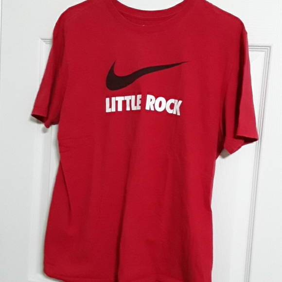 red nike outfit womens